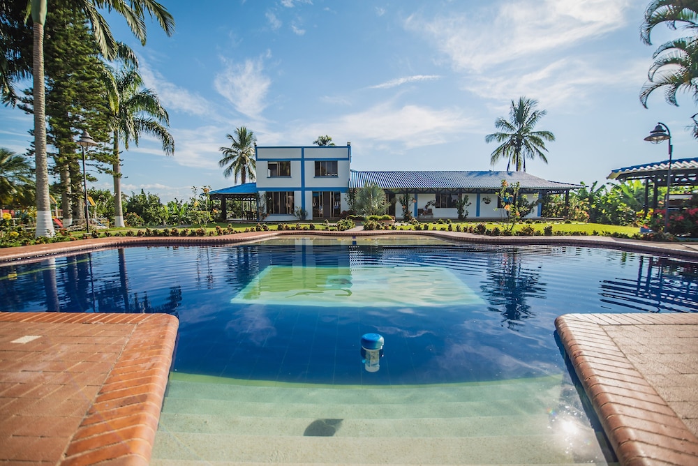 Finca Hotel El Ocaso — Quimbaya