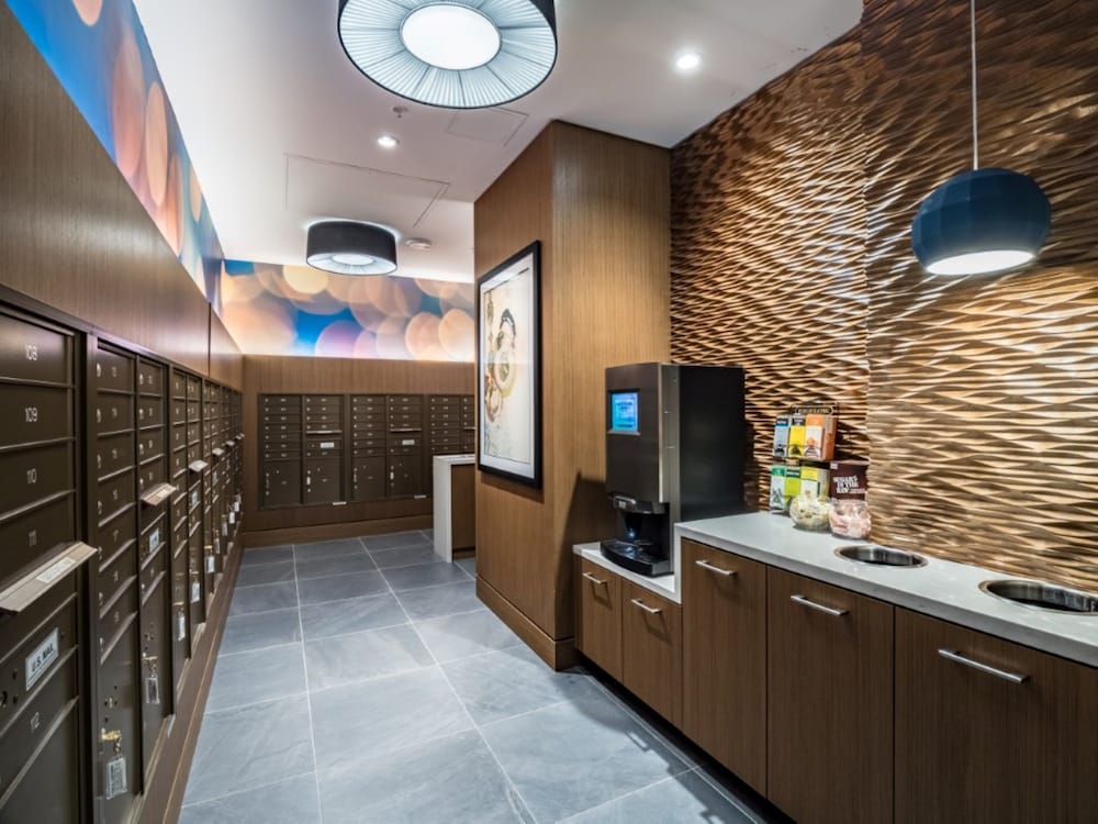 Bluebird Suites near Chevy Chase - photo 21
