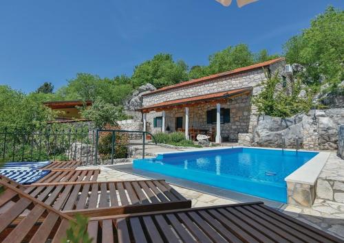 Ferienhaus Dalmatien Vrgorac Villa Oasis of Peace — 4-Star Luxury Hotel in Vrgorac, Croatia