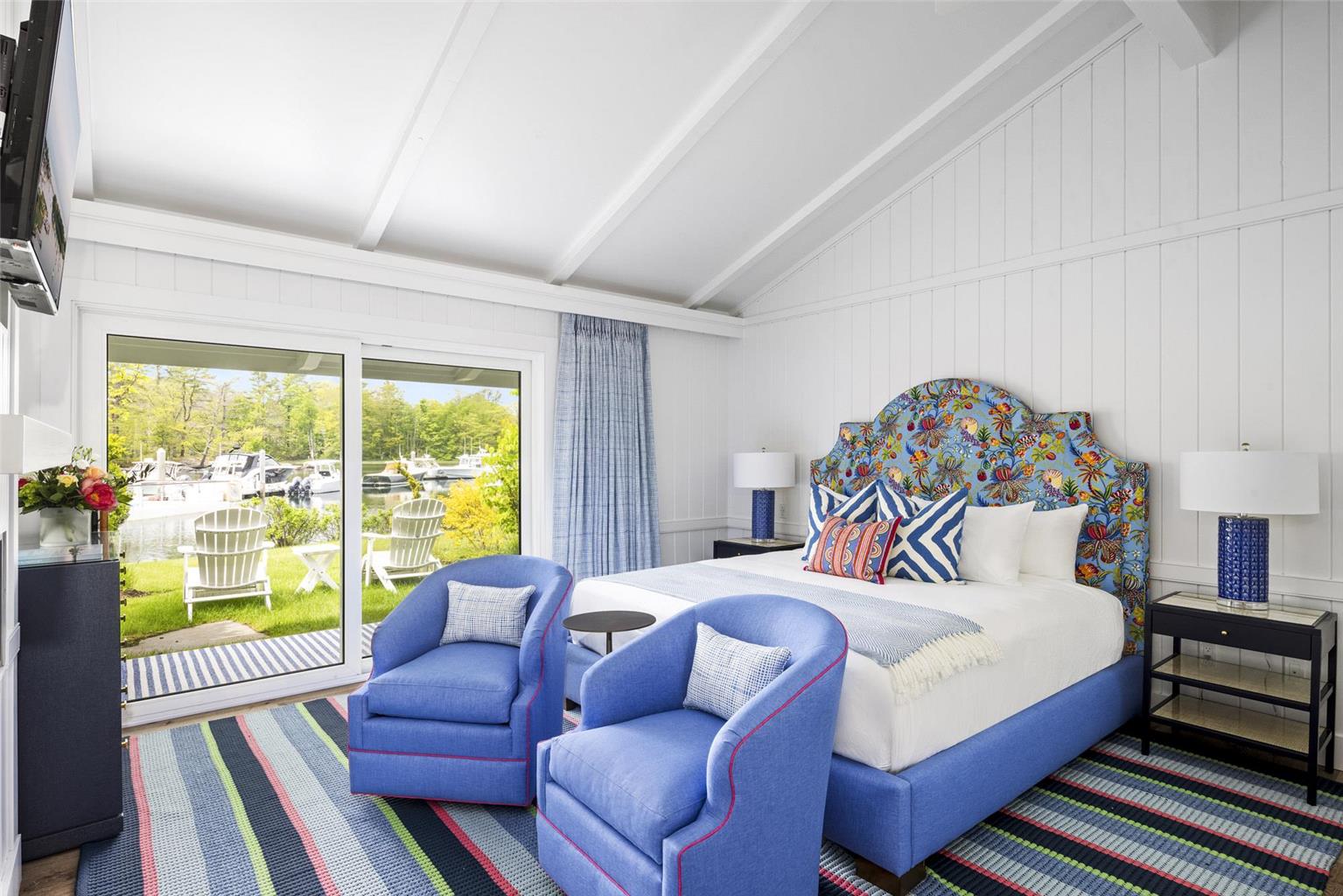 Yachtsman Hotel & Marina Club - photo 14