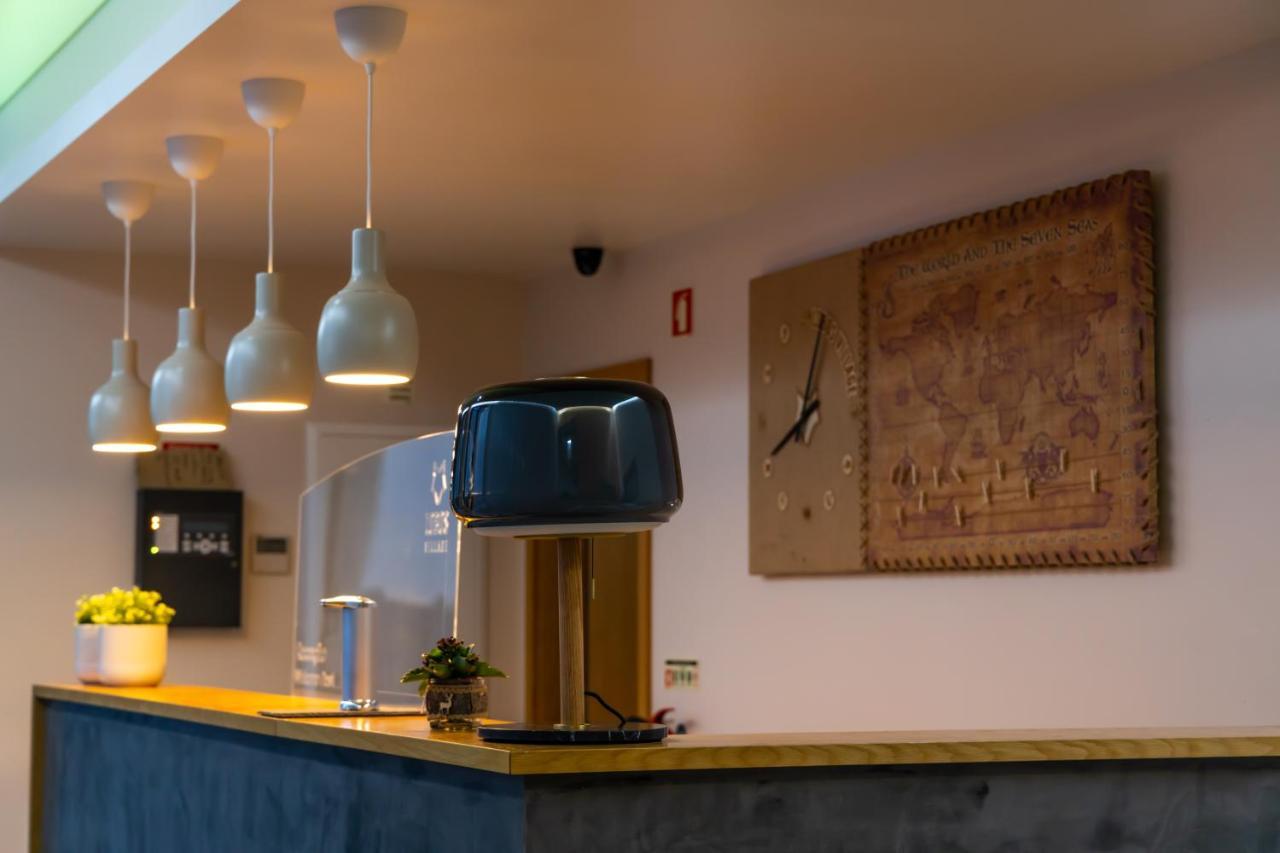 Lobos Village Alojamento — 4-Star Luxury Hotel in Seia, Portugal