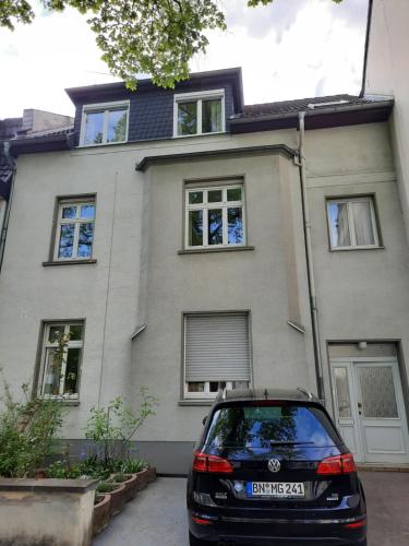 Wohnen beim Uswatta Liyanage in Troisdorf, Germany