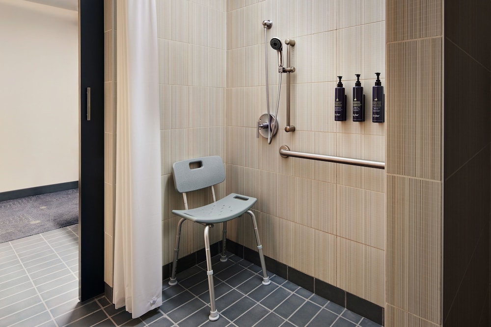 Aloft Leawood Overland Park - photo 11