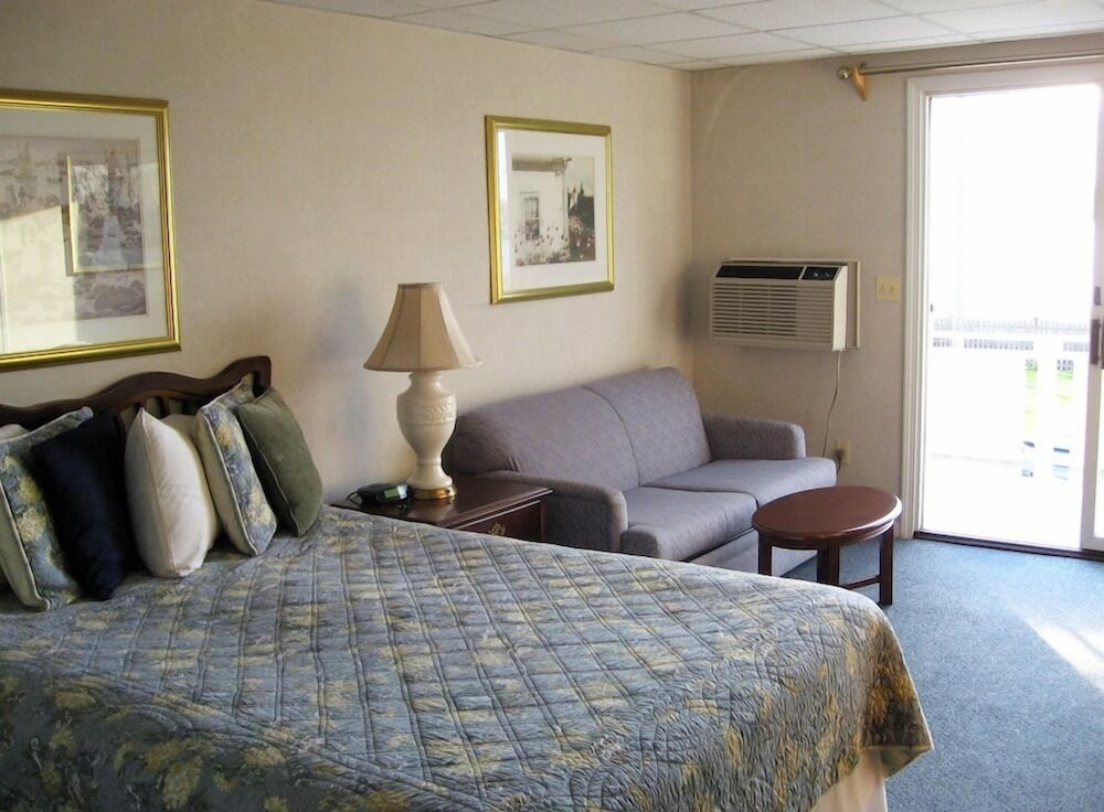 Sea Whale Motel - photo 9