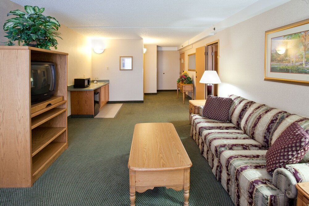 Holiday Inn Great Falls Convention Center by IHG - photo 13