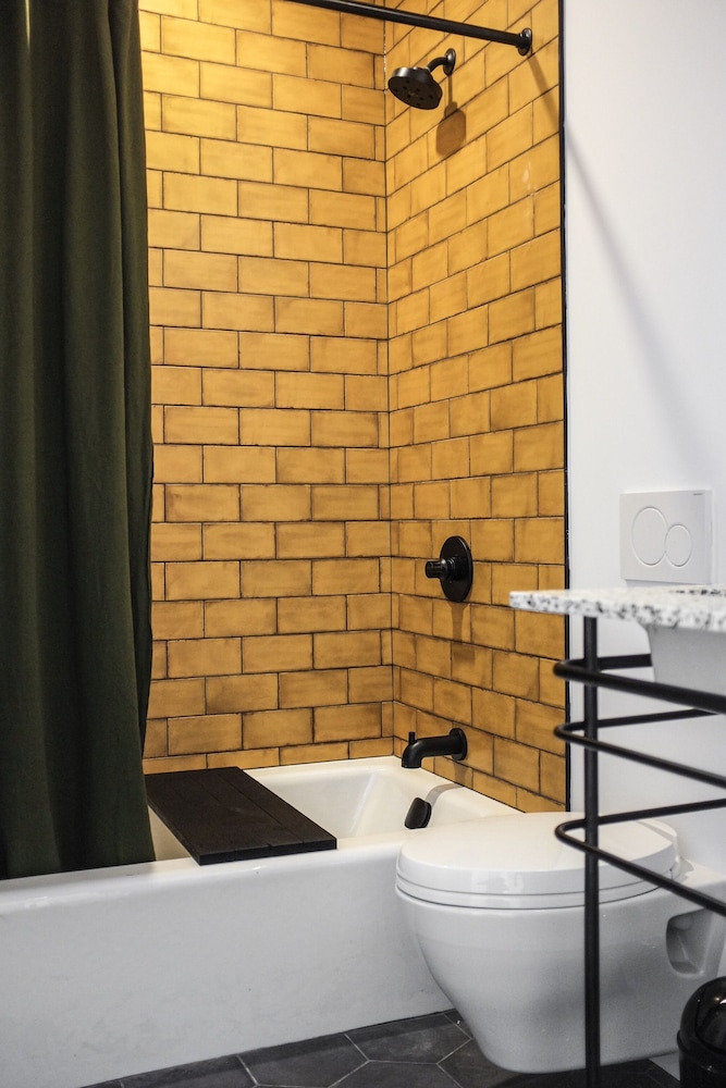 Lokal Hotel Cape May - photo 42