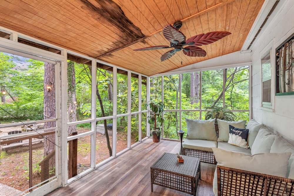 Tall Pines Inn - photo 92