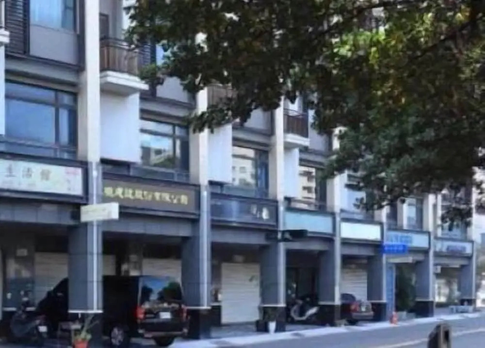 PopInn - carbon neutral hotel in Tainan