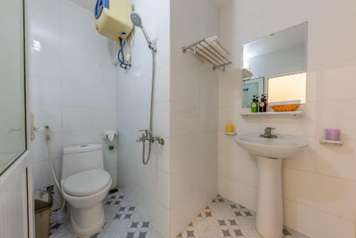 Pearl Hotel - carbon neutral hotel in Cat Ba