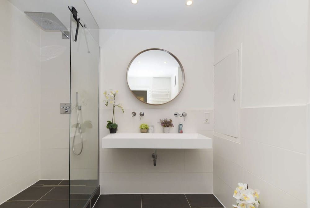 Luxus 70m2 sannierte City Wohnung — 5-Star Luxury Hotel in Munich, Germany