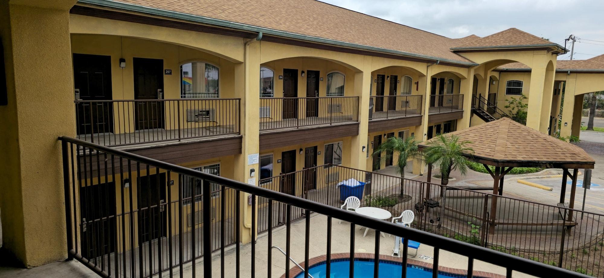 Texas Inn & Suites Rio Grande Valley - photo 30