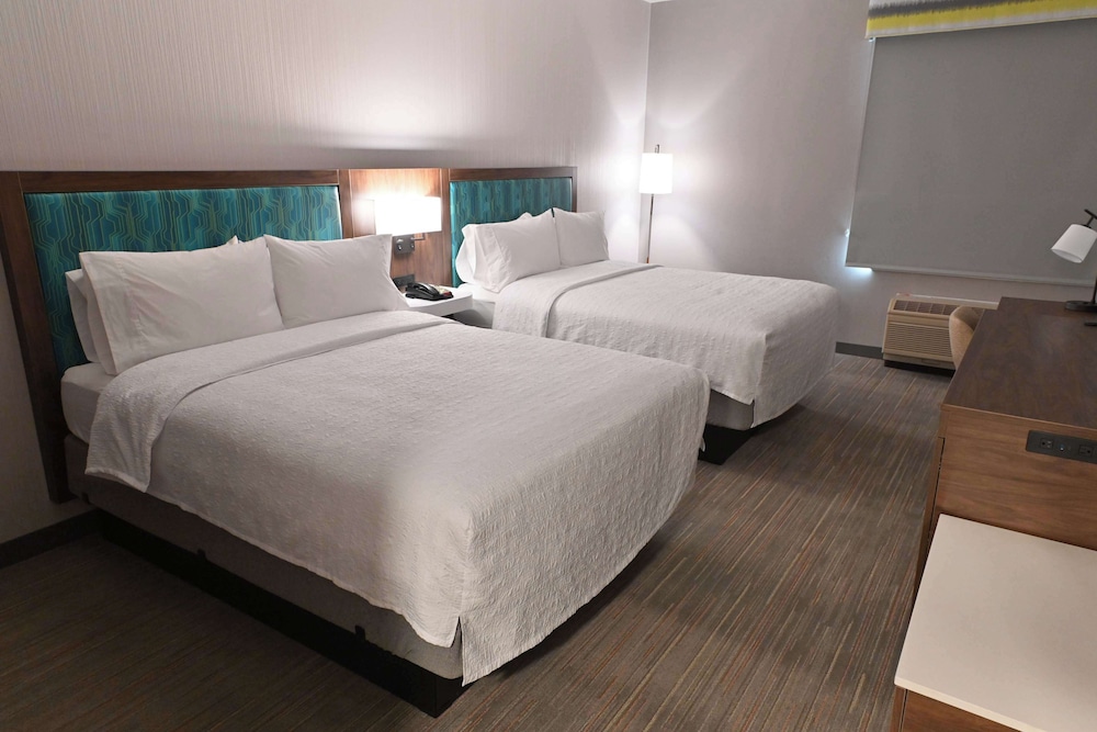 Hampton Inn Milpitas - photo 11