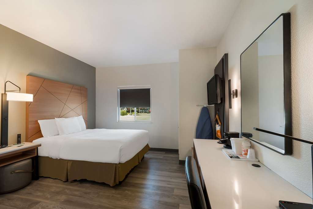 Quality Inn Yuba City - photo 14