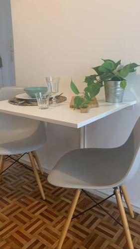 Apt 20 Min From Downtown Train 21089879 — Amadora