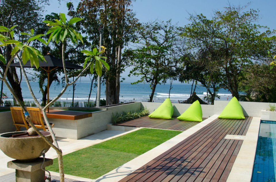 Javacove Beach Hotel — Cijulang
