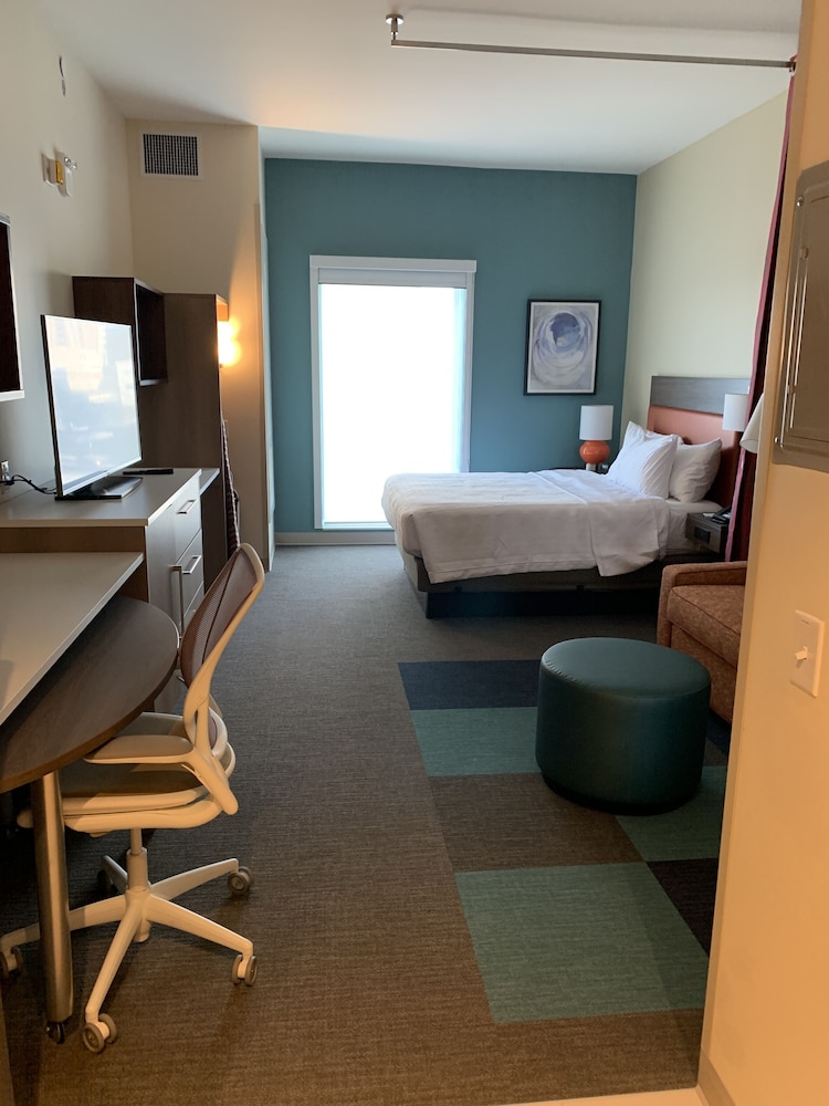 Home2 Suites by Hilton Charlotte Uptown NC - photo 10