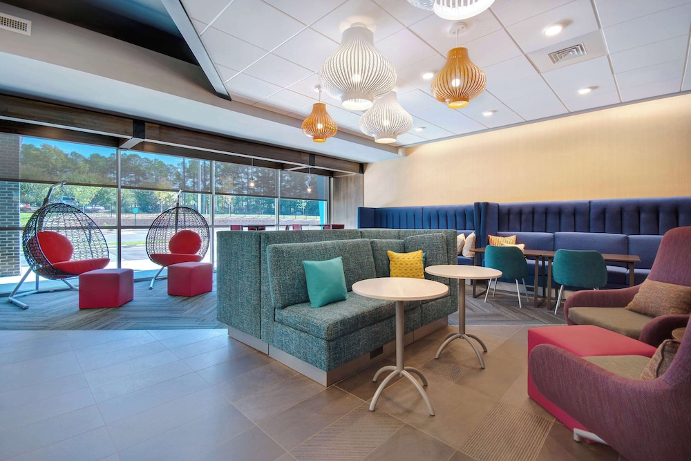 Tru by Hilton Wake Forest Raleigh North - photo 4