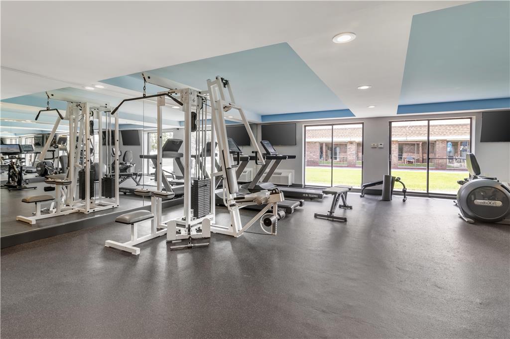 Best Western Plus Keene Hotel - photo 9