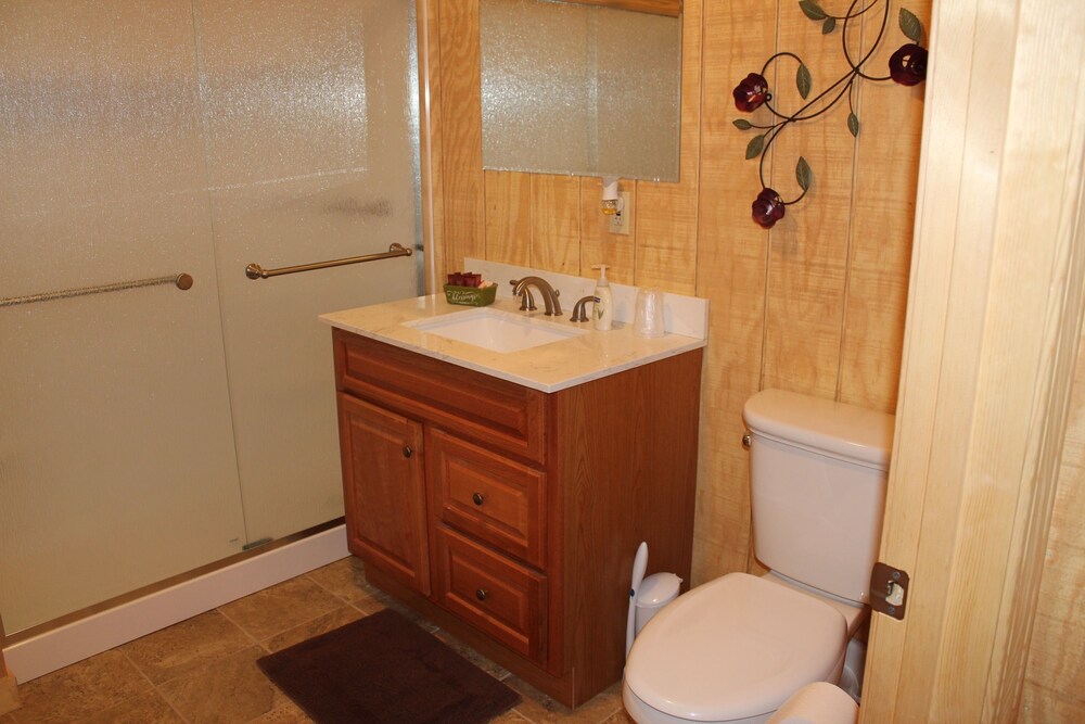 Shawnee Trails Lodging and Suites - photo 28