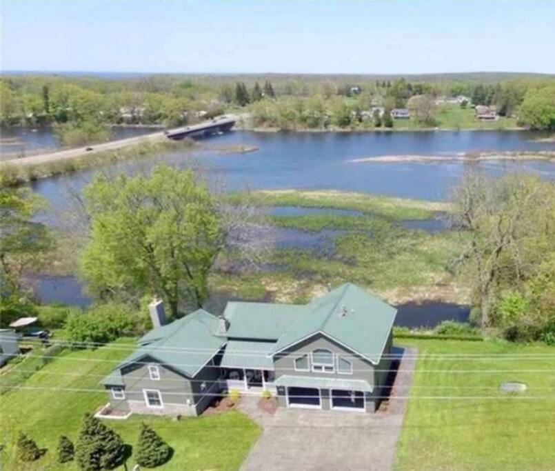 Salmon River View 19213171 — Pulaski