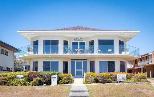 The Headland — hotel in Woolgoolga