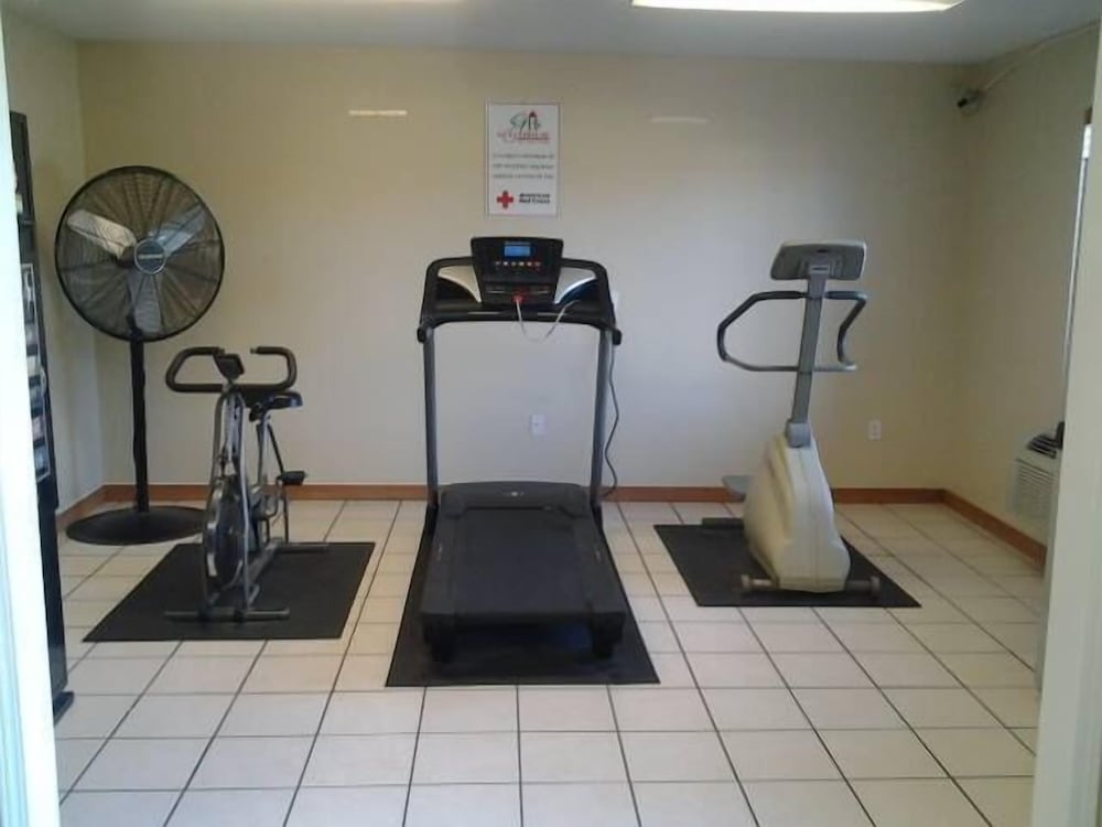 Rest Inn Fort Smith - photo 18