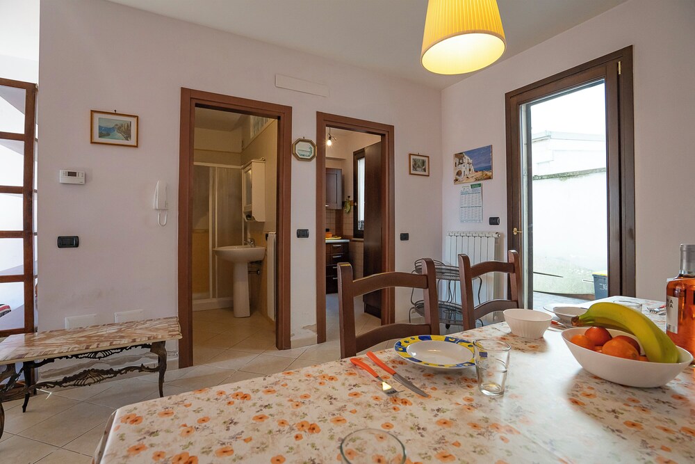 Villetta con 3 camere letto e 3 bagni m159 — 4-Star Luxury Hotel in Porto Cesareo, Italy