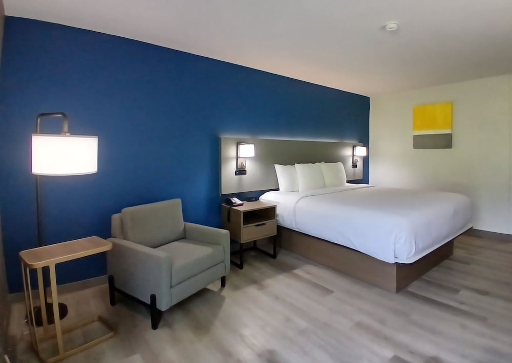 Comfort Inn Marion near Downtown & Blue Ridge PKWY - photo 33
