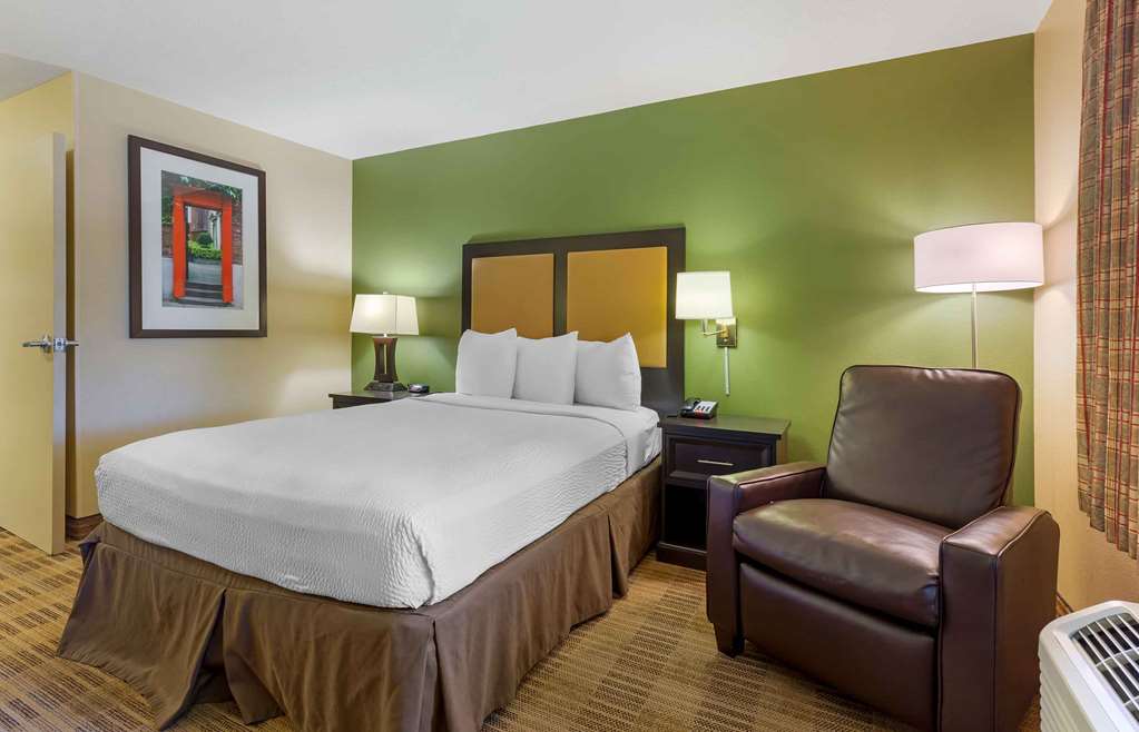 Extended Stay America Suites Washington DC Herndon Dulles - photo 10