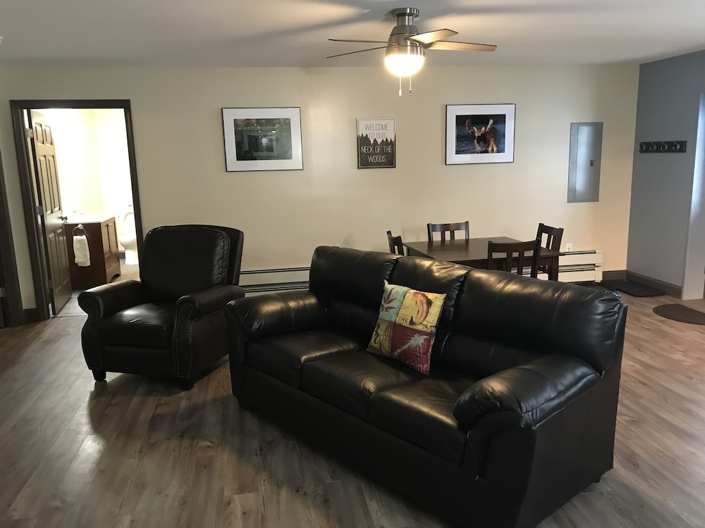 Baxter Park Inn - photo 8