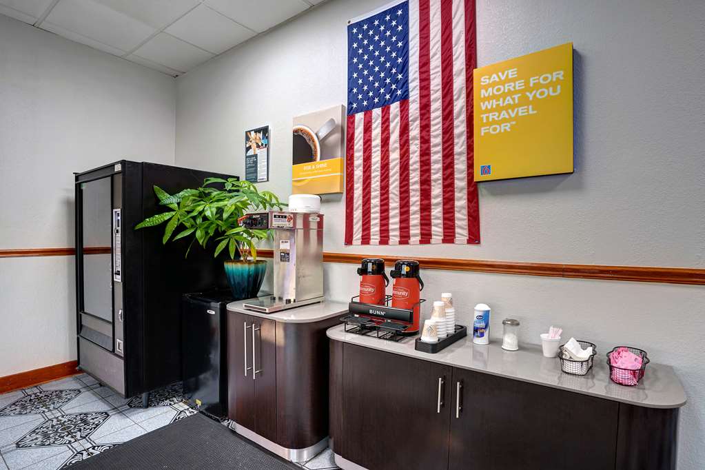 Motel 6 Burlington NC - photo 23