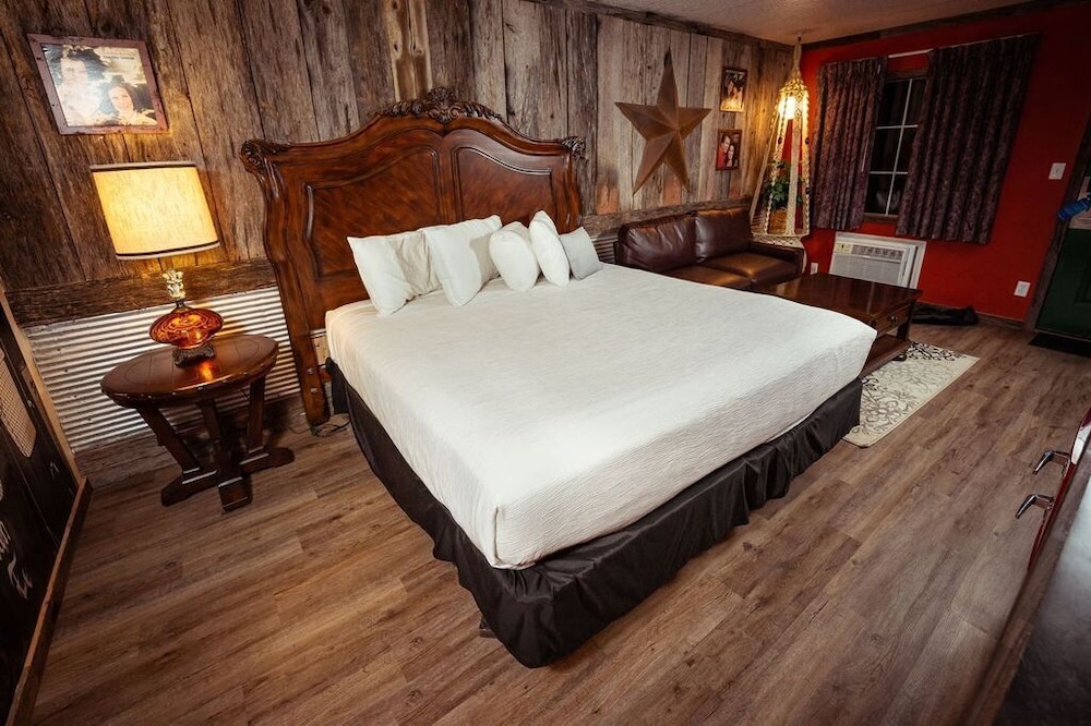 Branson King Resort and Suites - photo 15