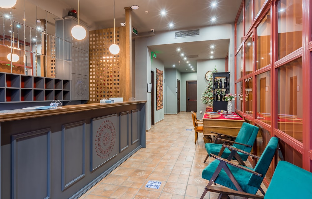 Lobby sitting area