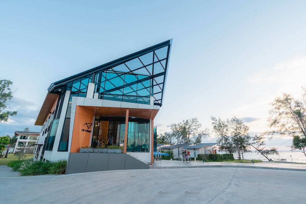 De VeraNiO Resort — hotel in Khlong Yai