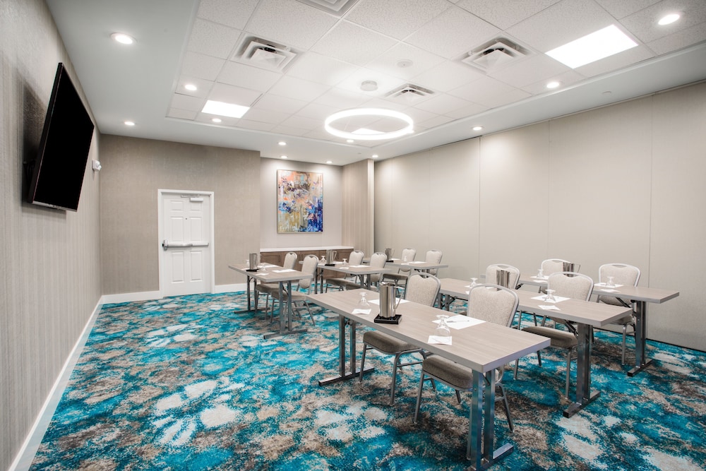 Hilton Garden Inn Cedar Park Austin - photo 49