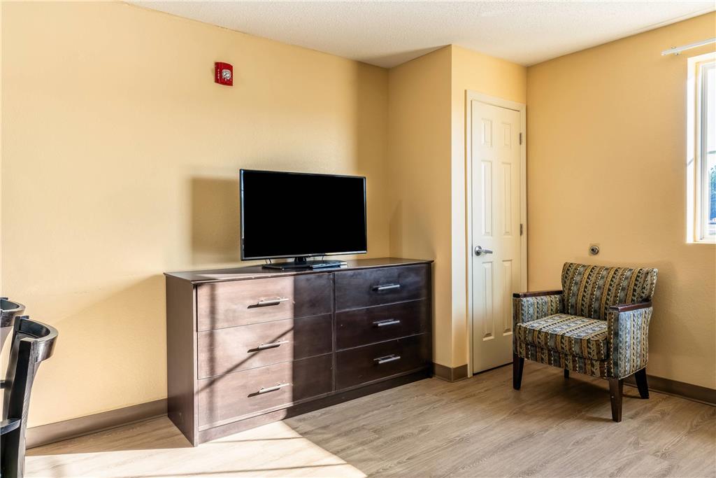Suburban Studios Near Camp Lejeune - photo 10