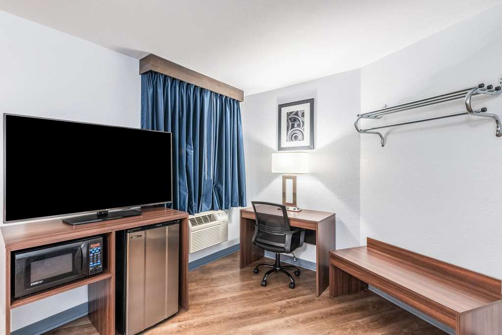 Americas Best Value Inn Searcy - photo 20