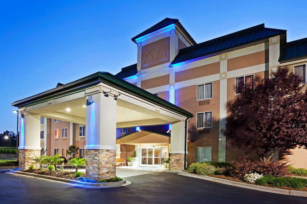 Holiday Inn Express Hotel and Suites Kings Mountain by IHG - photo 53