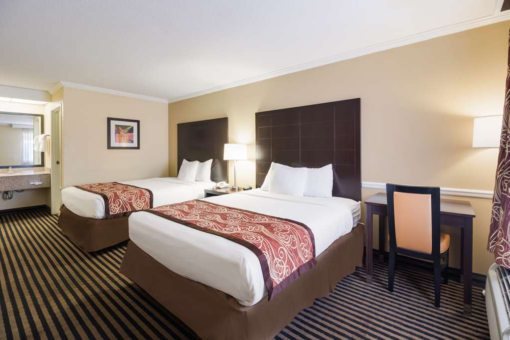 Best Western McKenzie - photo 8