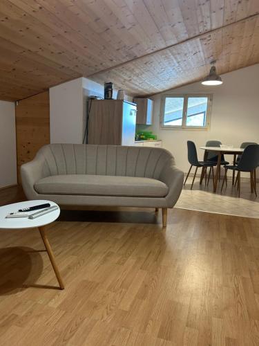 Apartman Vrh — hotel in Kanfanar
