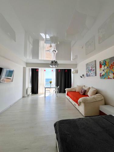 Done Kandybone Apartments — 4-Star Luxury Hotel in Odessa, Ukraine