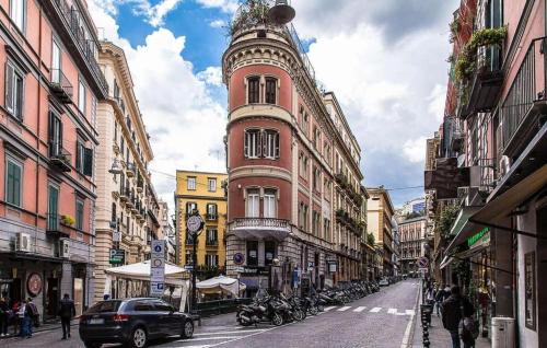 Rodinó rooms — 4-Star Luxury Hotel in Naples, Italy