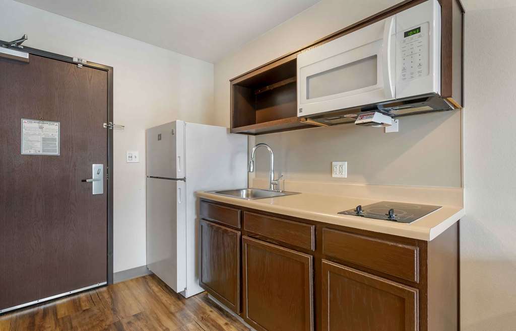 Extended Stay America Select Suites Orlando Airport - photo 23