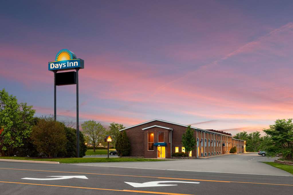 Days Inn by Wyndham Rockford I 90 Casino District - photo 7