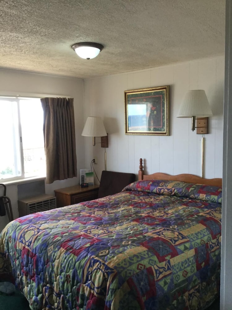 Carla's Inn - photo 6