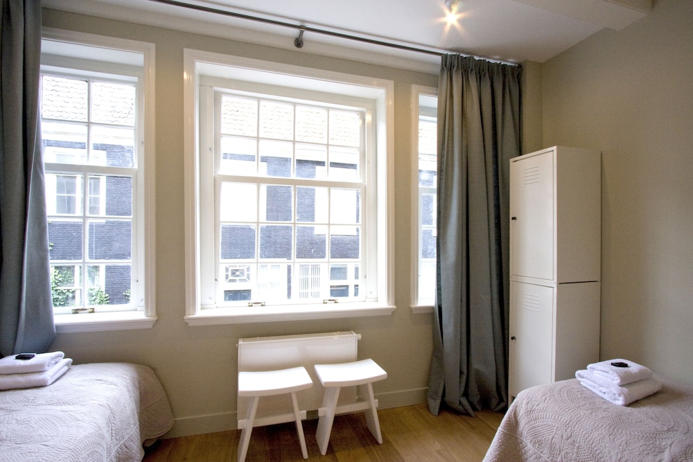 City Center Vip Apartments — 5-Star Luxury Hotel in Amsterdam, Netherlands