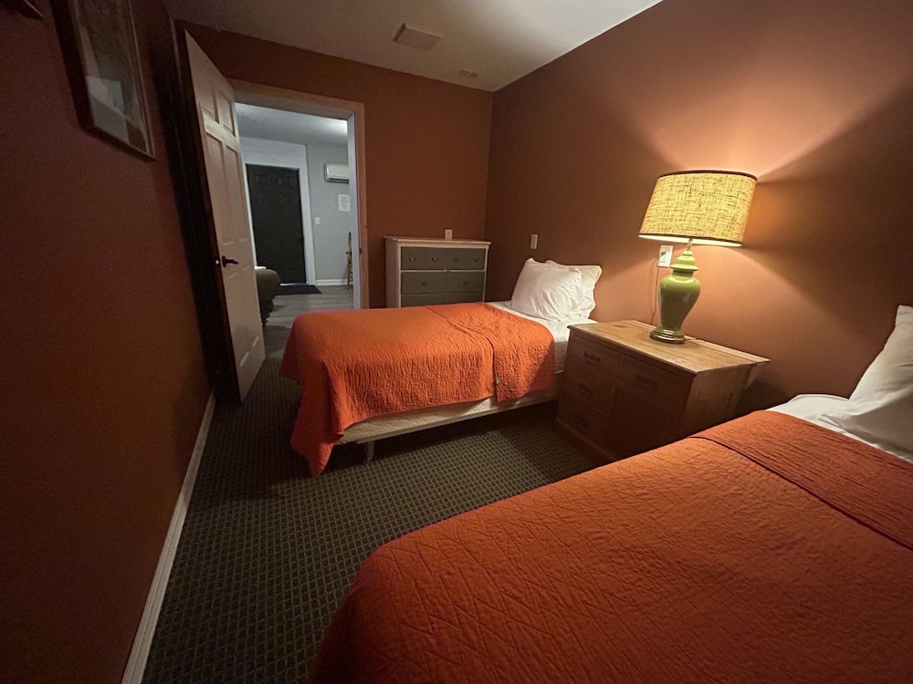 William Watson Hotel - photo 22