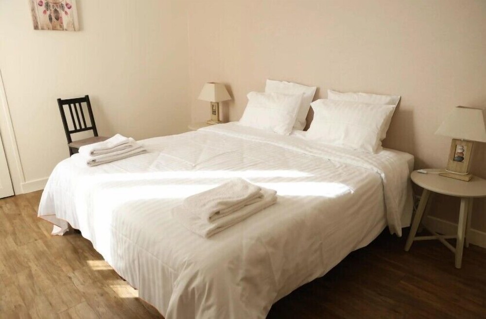 Chablis Appart — 4-Star Luxury Hotel in Chablis, France