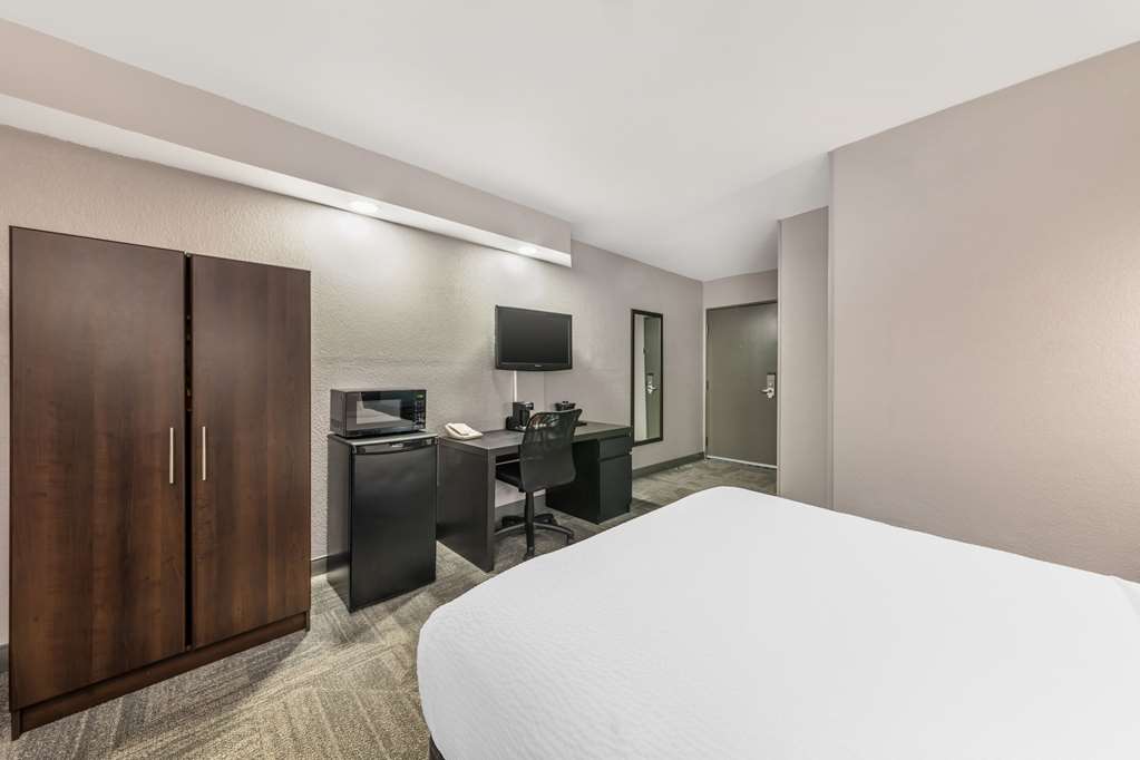 Sleep Inn Miami International Airport - photo 36