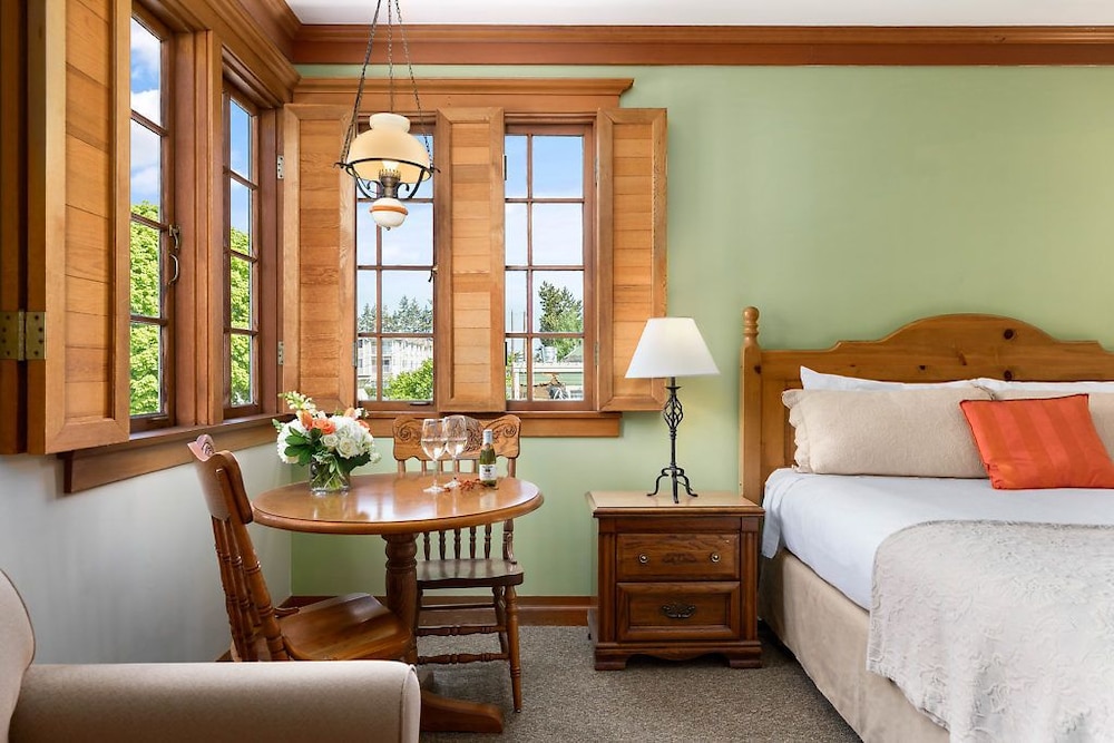 The La Conner Inn - photo 17